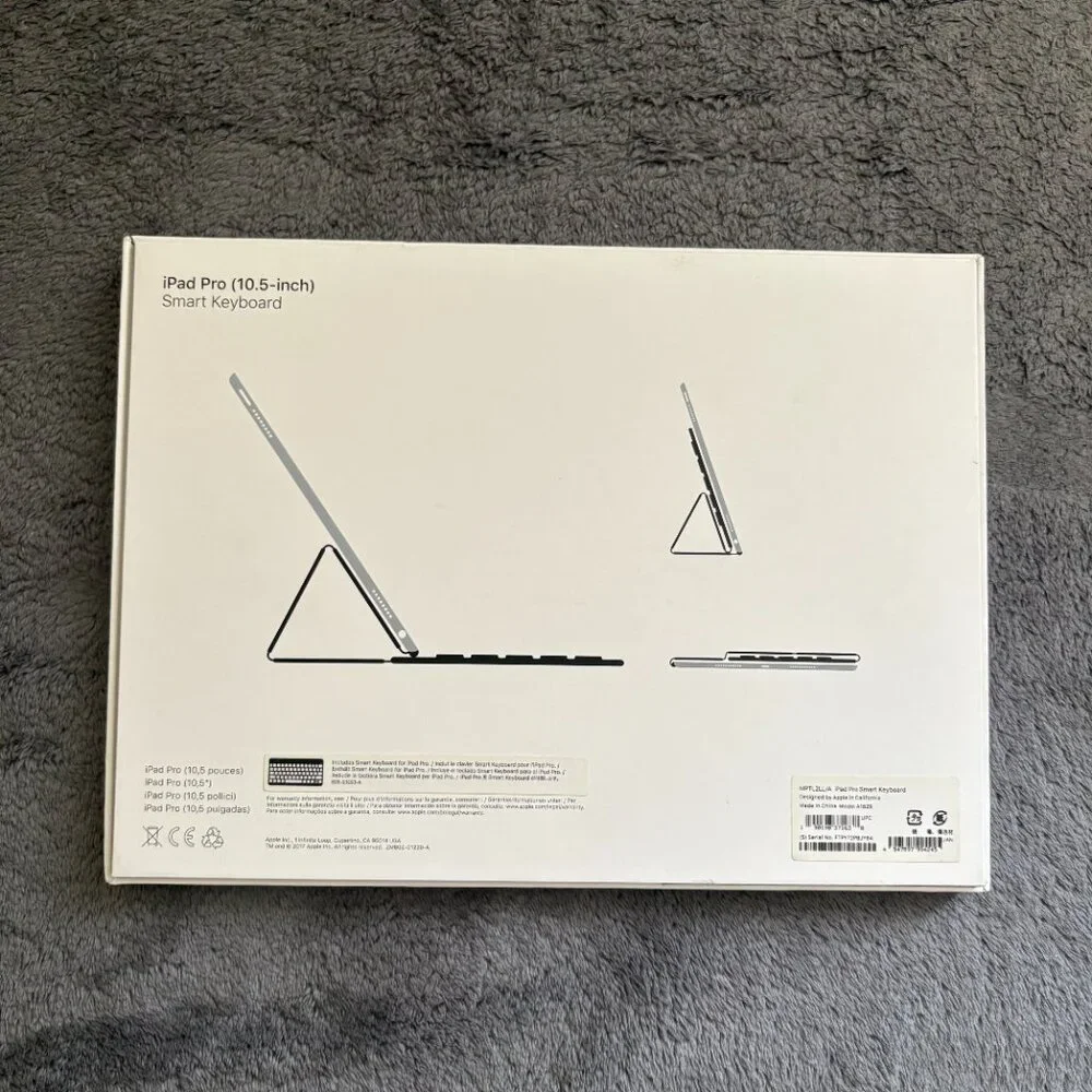 Apple iPad Pro Smart Keyboard 10.5” | Model A1829 | With Box